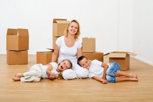 Moving help for flats and homes in Stratford and nearby East London
