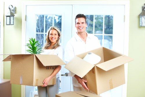 Loading process for a local Stratford office or retail move